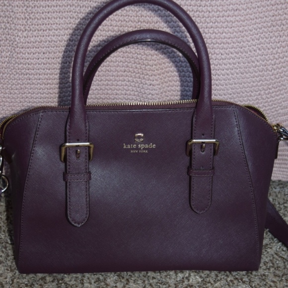 kate spade Handbags - Kate Spade Large Purse EUC
